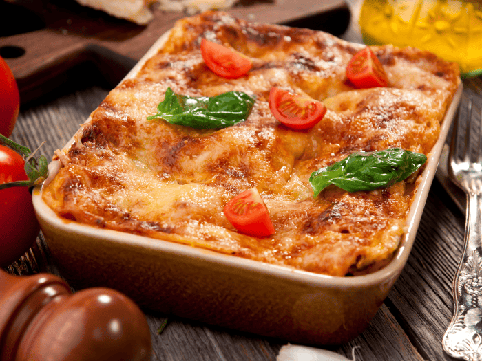 Receita de lasanha tradicional leve e gostosa